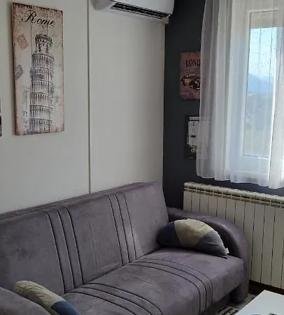 Apartment La 2